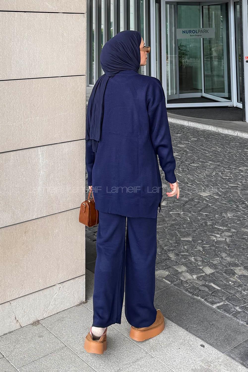 Lamelif İnci İşlemeli Tesettür Takım Lacivert