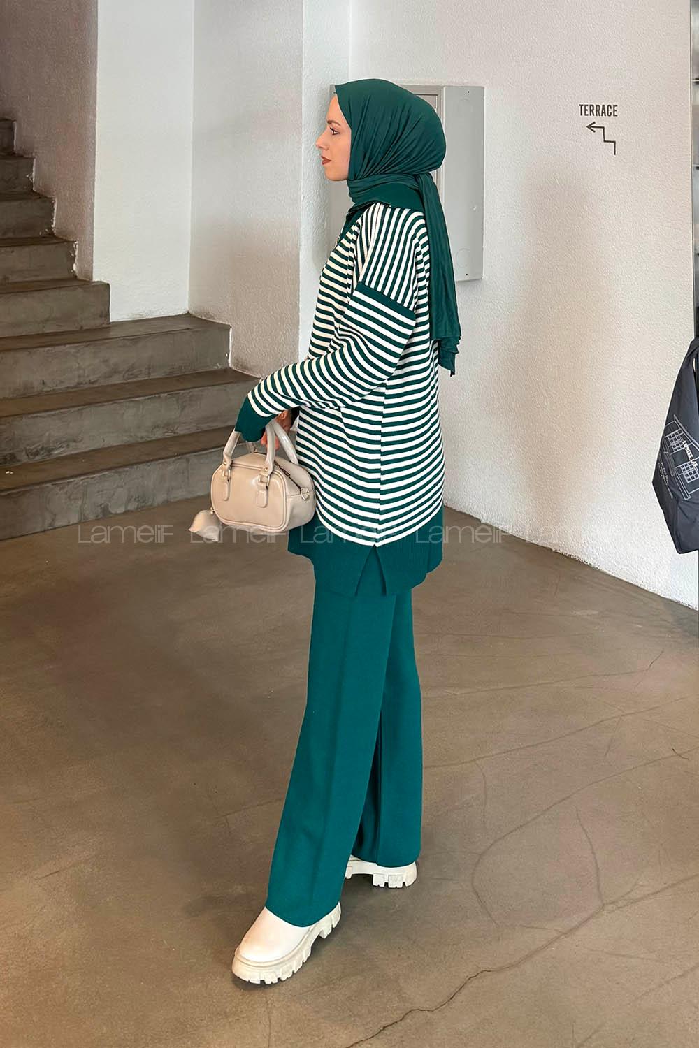 Lamelif Çizgili Balıkçı Yaka Triko Takım Zümrüt