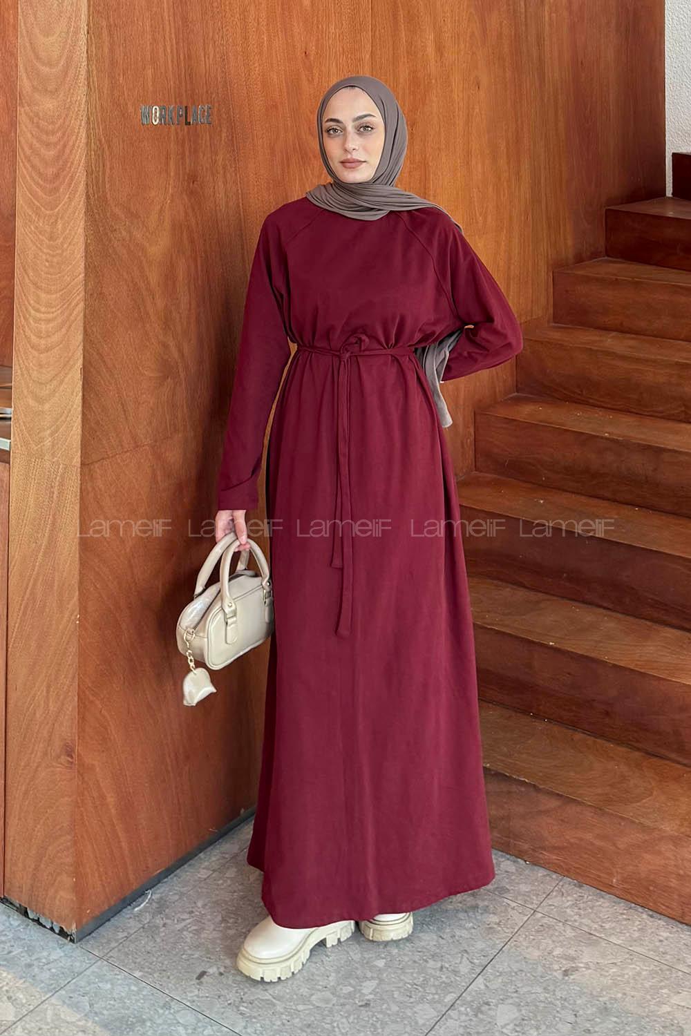 Lamelif Kuşaklı Arma Detaylı Elbise Bordo