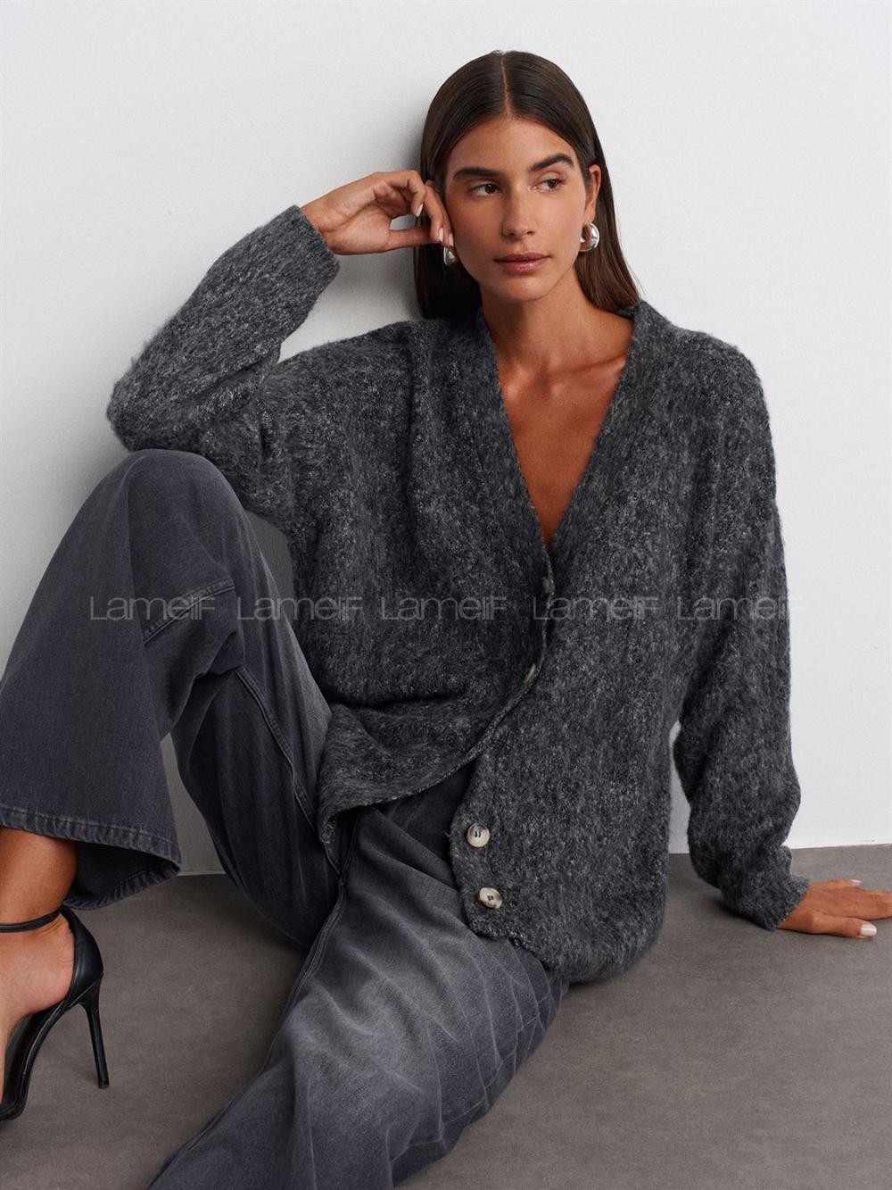 Lamelif Dilvin V Yaka Şardonlu Düğmeli Triko Hırka Antrasit