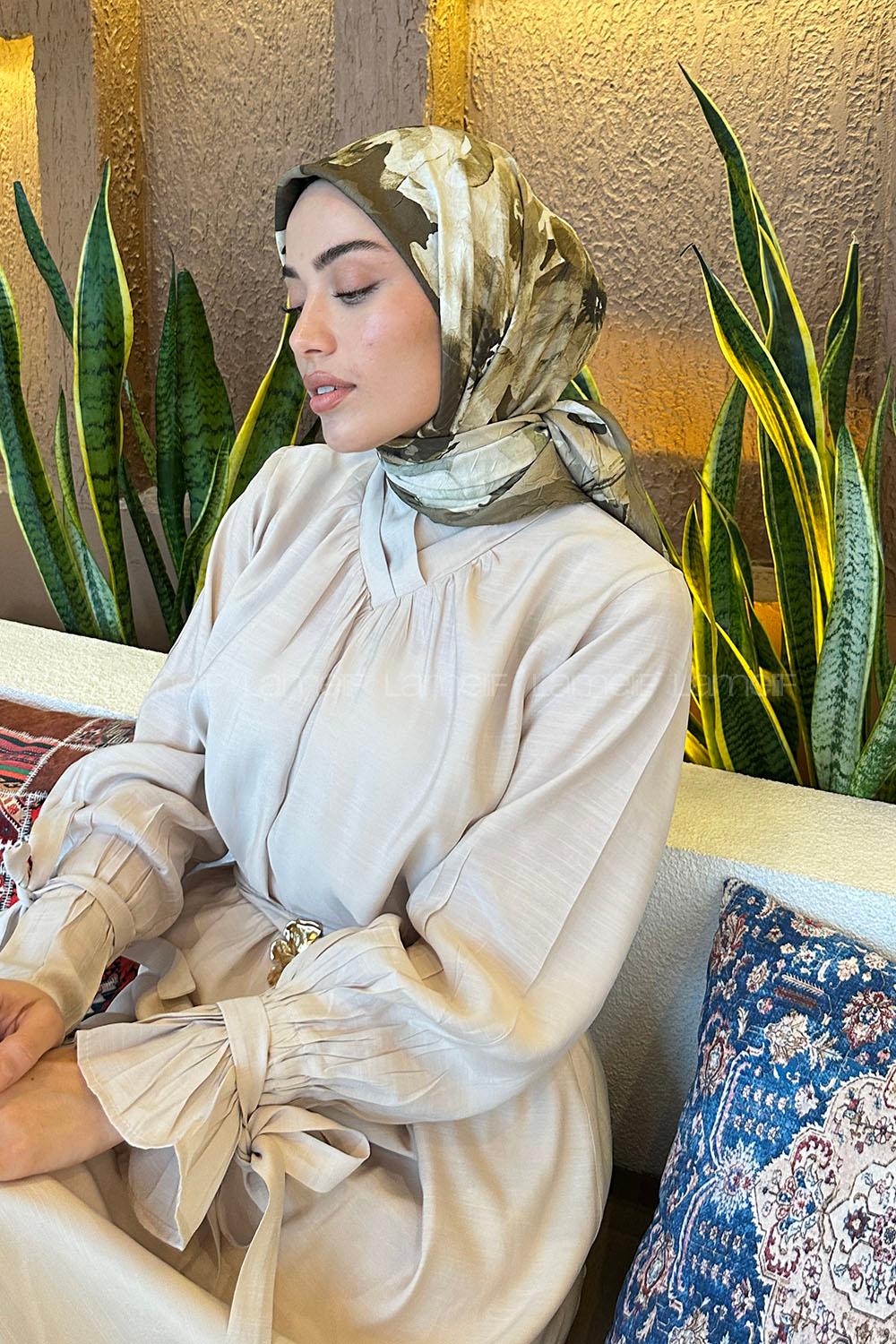 Lamelif Çiçek Desen Bambu Eşarp Asker Yeşili