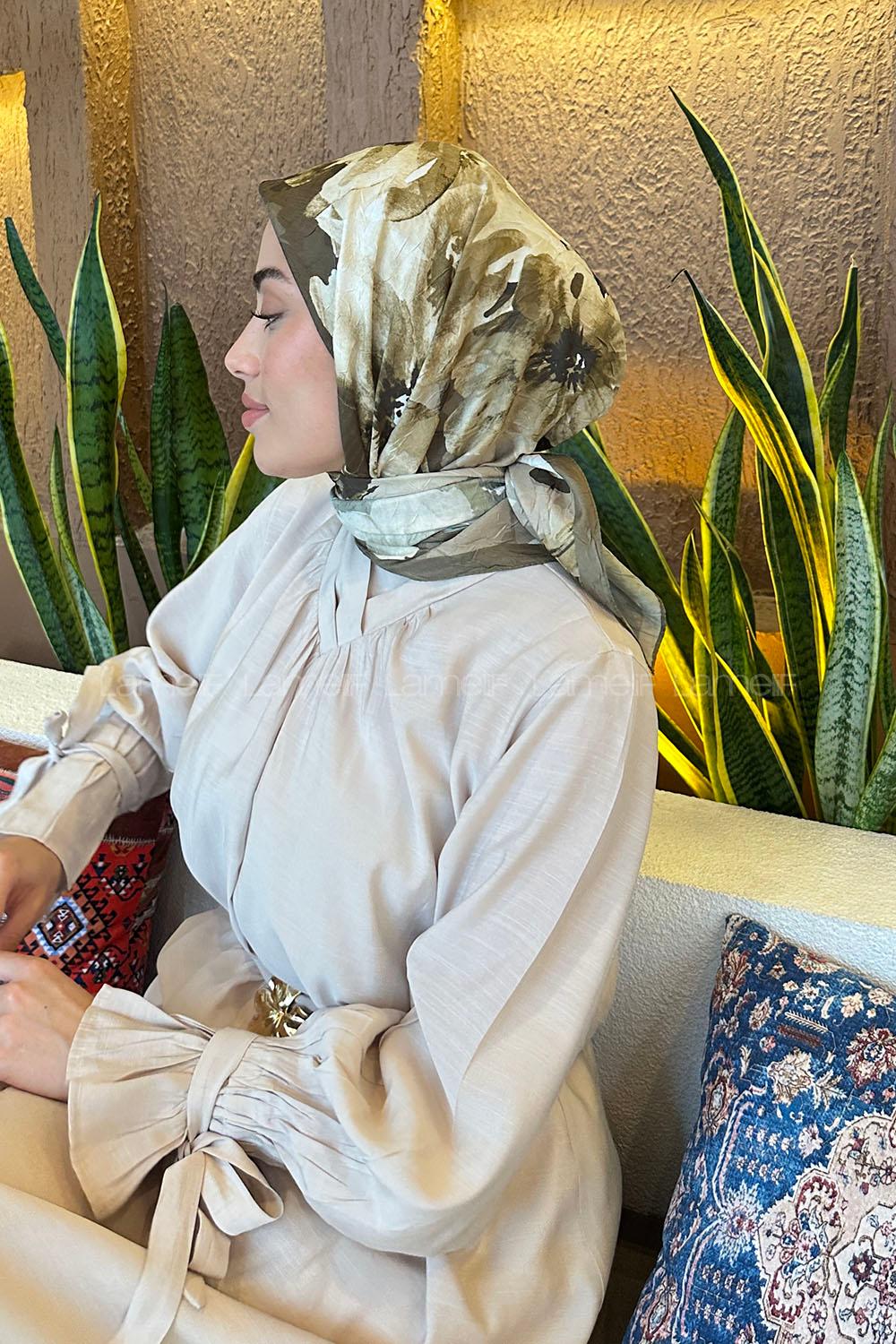 Lamelif Çiçek Desen Bambu Eşarp Asker Yeşili