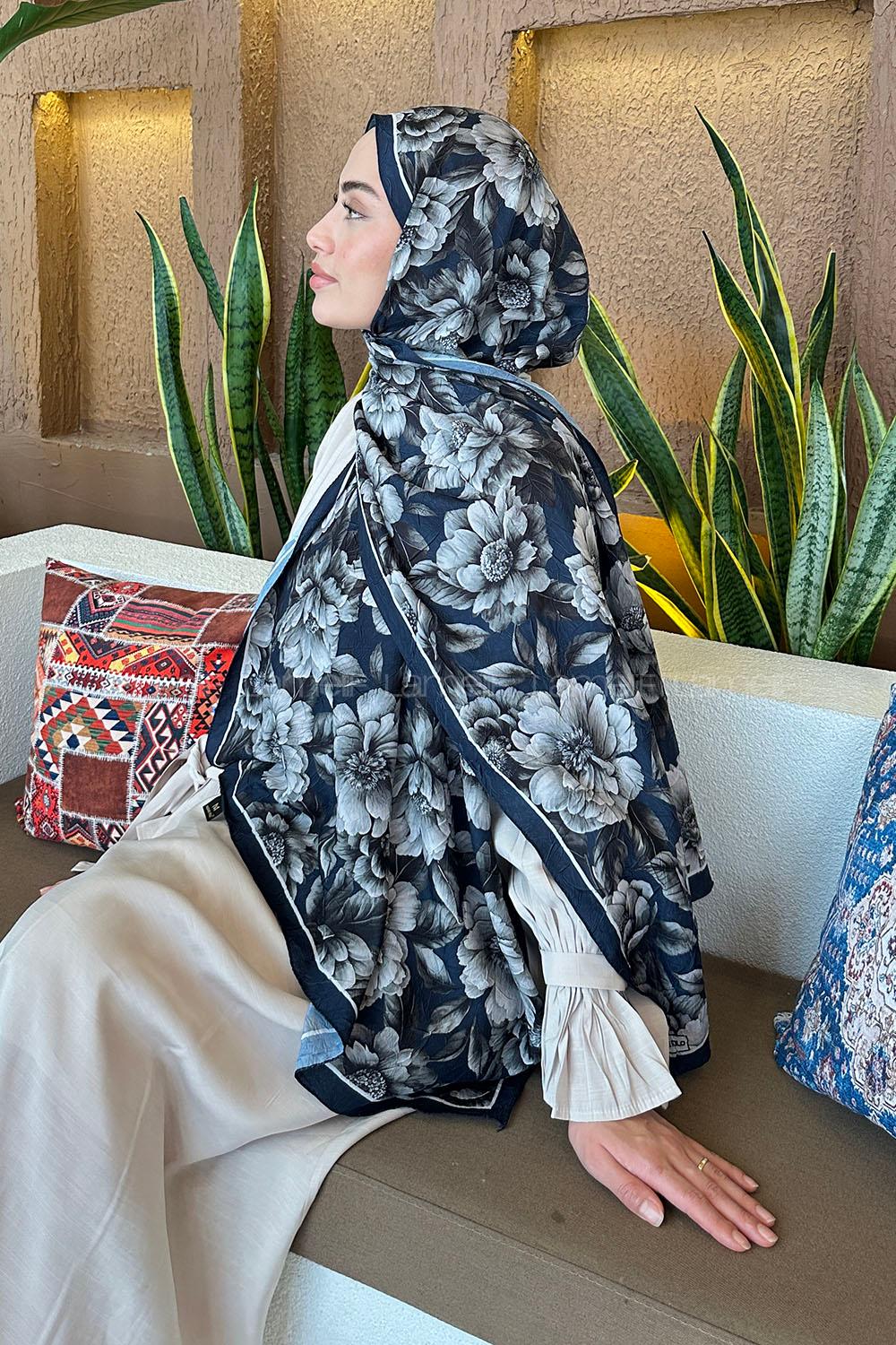 Lamelif Lotus Desen Bambu Şal Lacivert