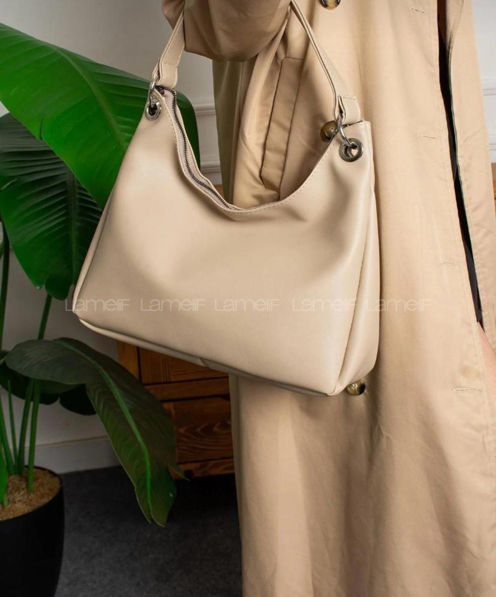 Lamelif Halka Detaylı Yumuşak Deri Ayarlanabilir Omuz Askılı Salaş Kadın Çanta