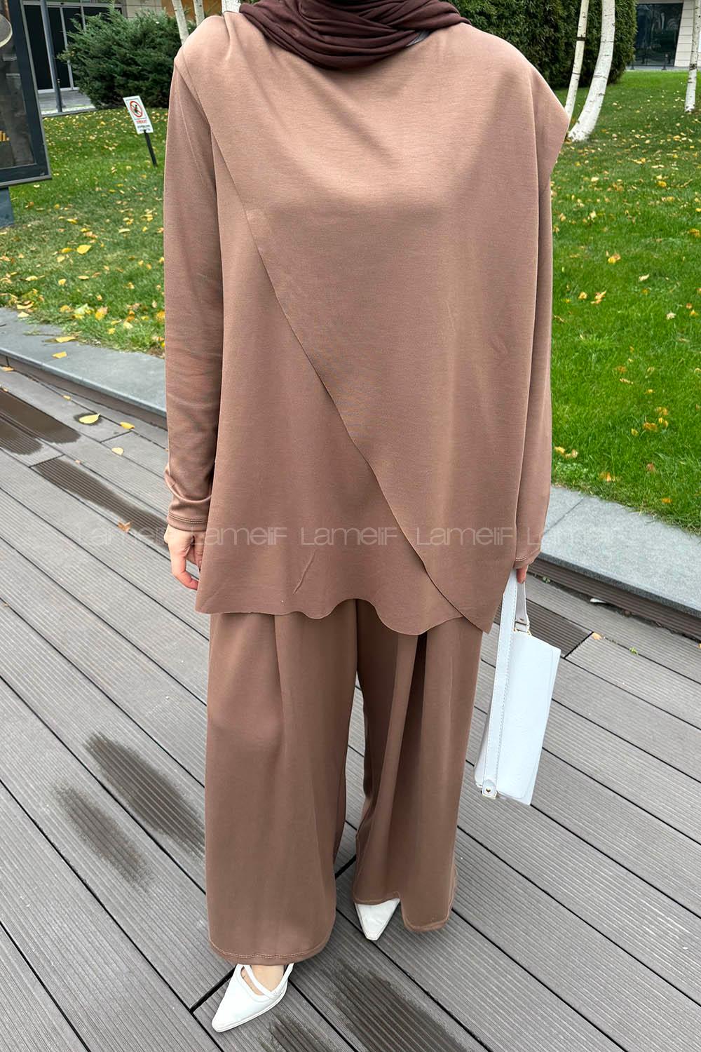 Lamelif Pelerinli Tesettür Takım Soft Kahve