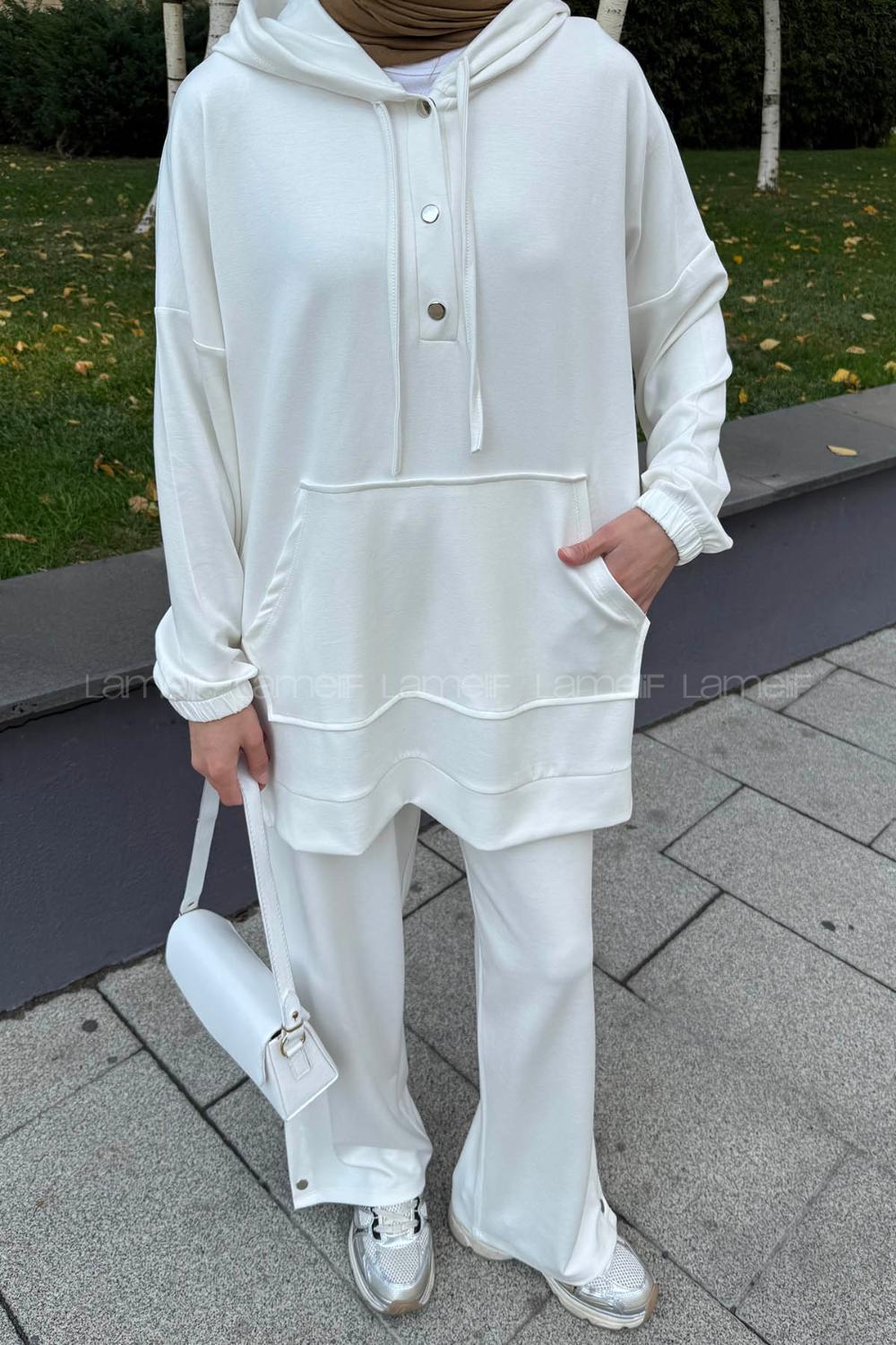 White Hood Neck Long Arm Cotton Regular Trousers Comfortable Suit