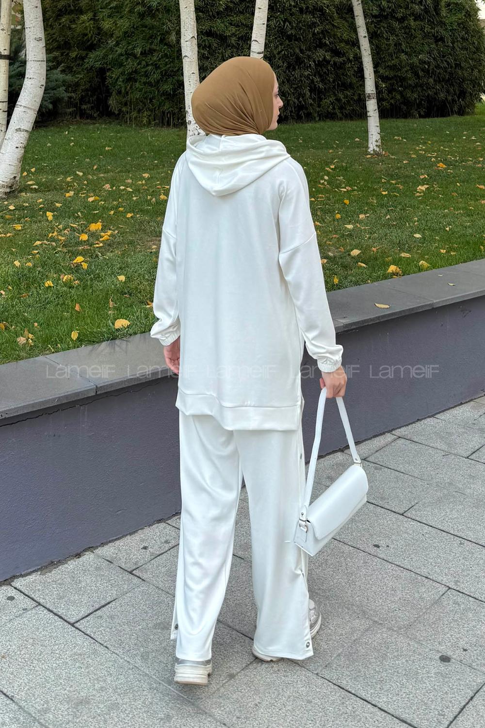 White Hood Neck Long Arm Cotton Regular Trousers Comfortable Suit