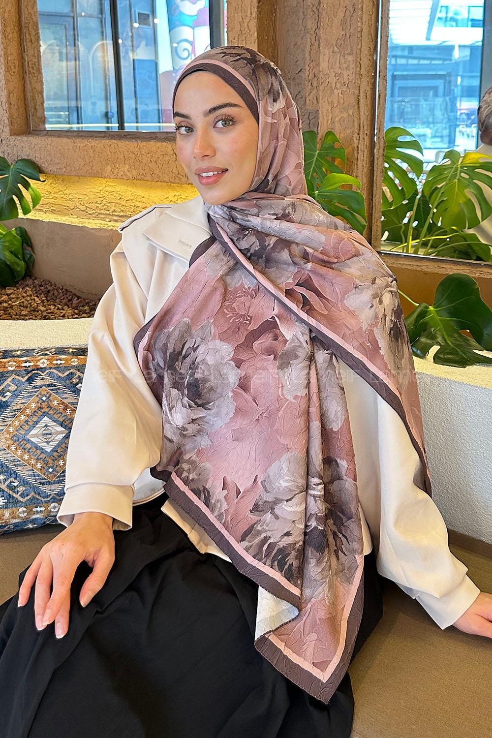 Powder Cotton Fabric Striped Printed Shawl