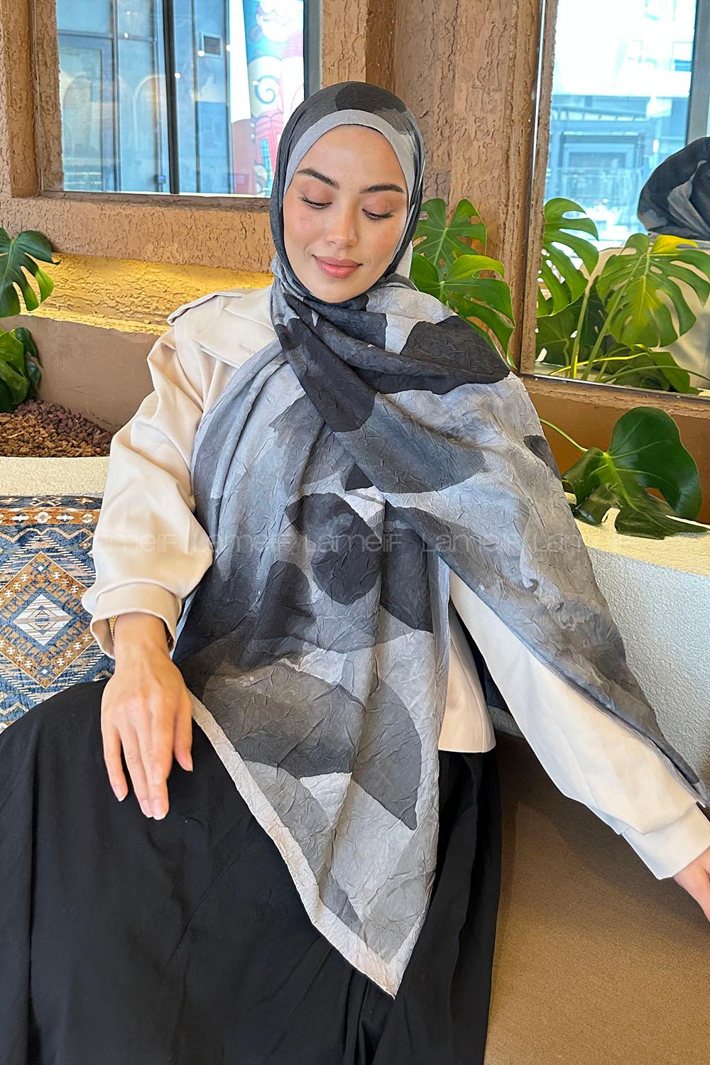 Lamelif Yaprak Desen Bambu Şal Gri