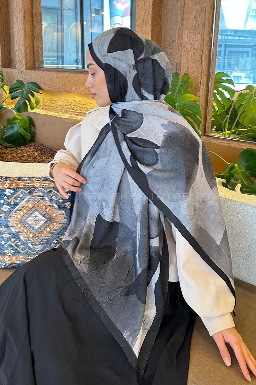 Lamelif Yaprak Desen Bambu Şal Siyah