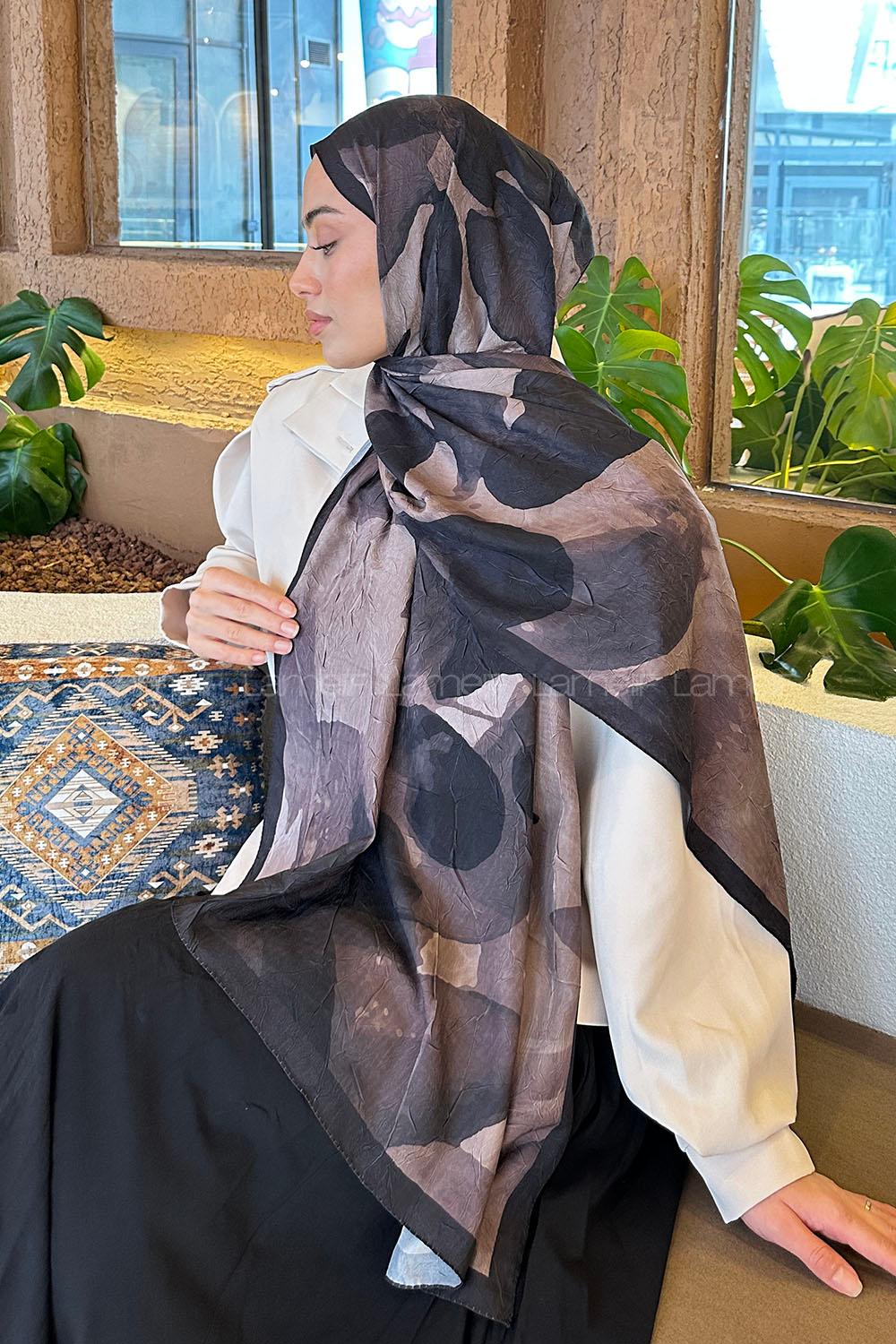 Lamelif Yaprak Desen Bambu Şal Siyah Kahverengi