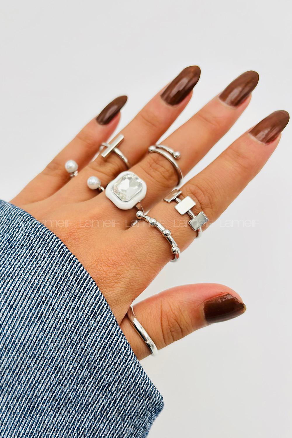 Lamelif Gümüş 7li Kombin Kristal Taşlı Yüzük Seti