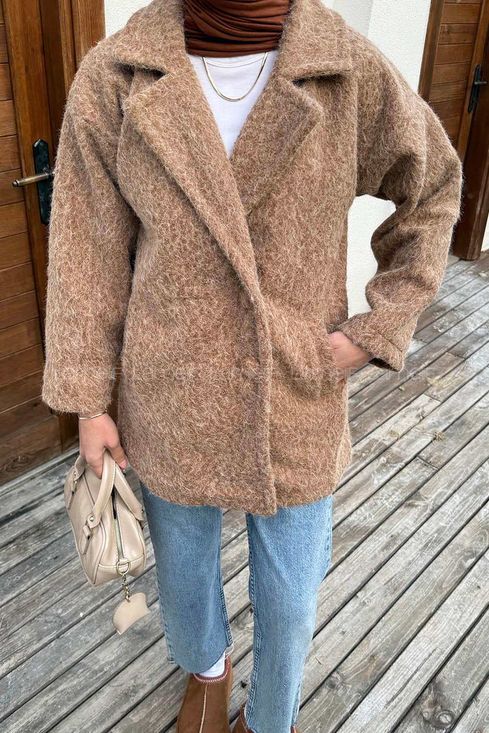 Lamelif Düğmeli Klasik Kaban Camel