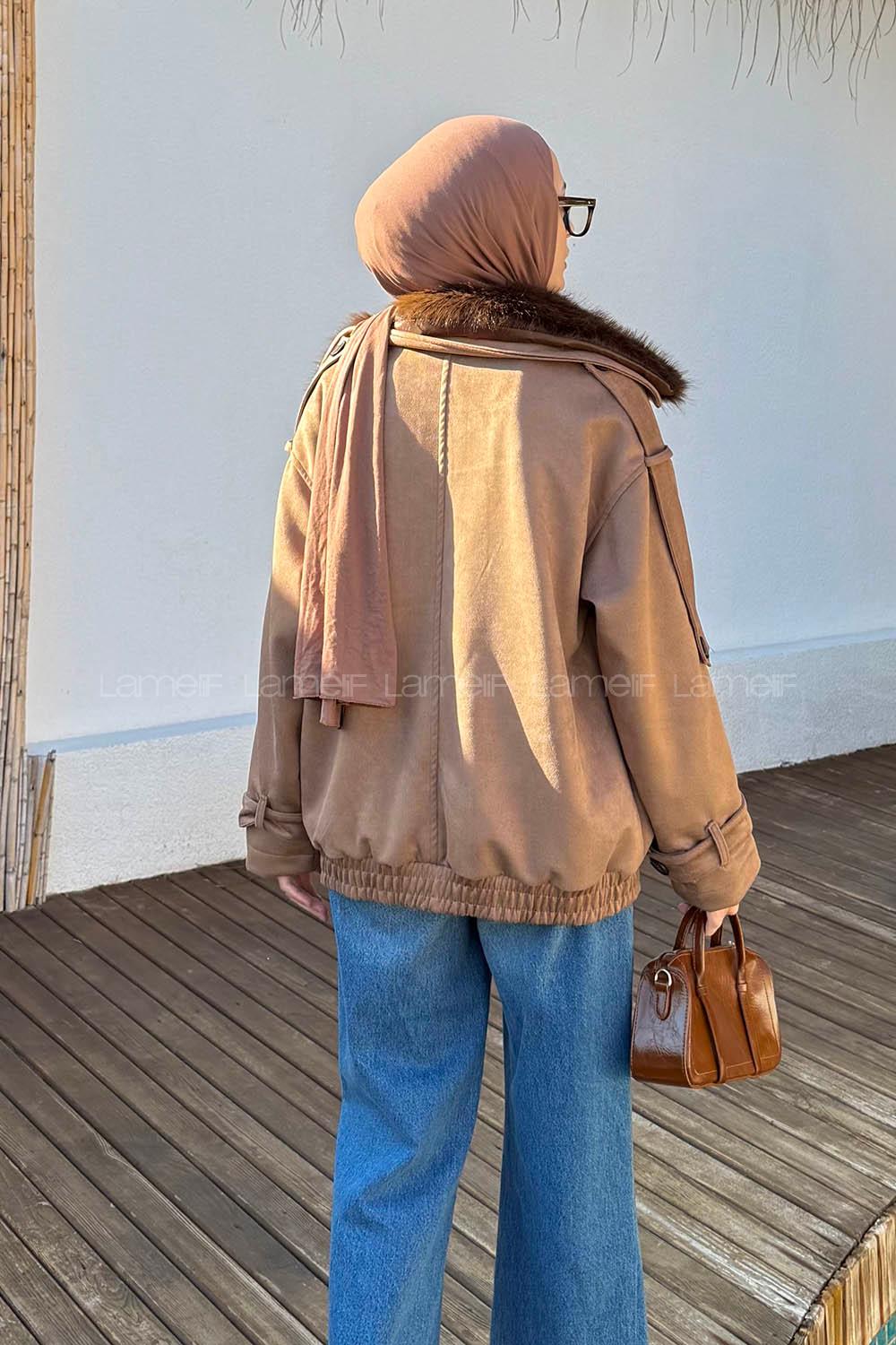 Camel Normal Neck Long Arm Polyester Jacket