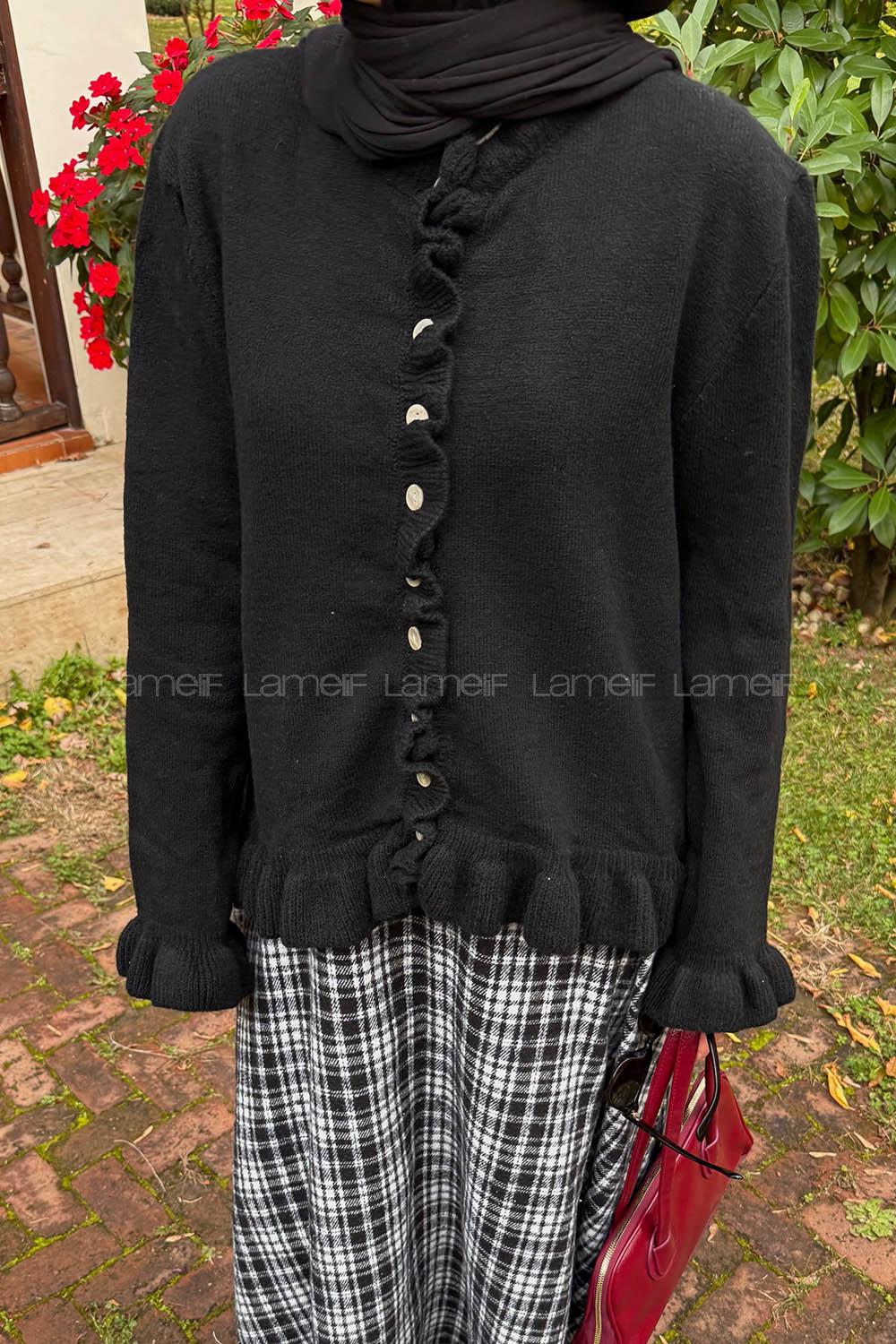 Lamelif Fırfır Detaylı Hırka Siyah