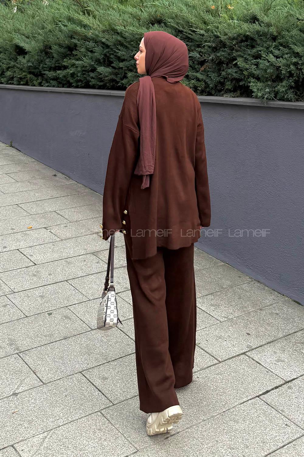 Lamelif Düğme Detaylı Triko Takım Acı Kahve