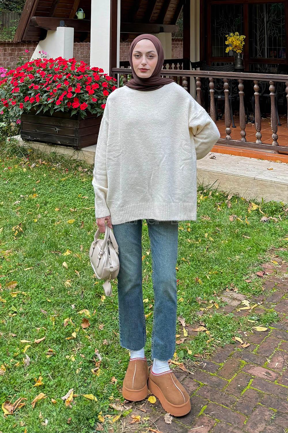 Lamelif Salaş Dokulu Kazak Natural