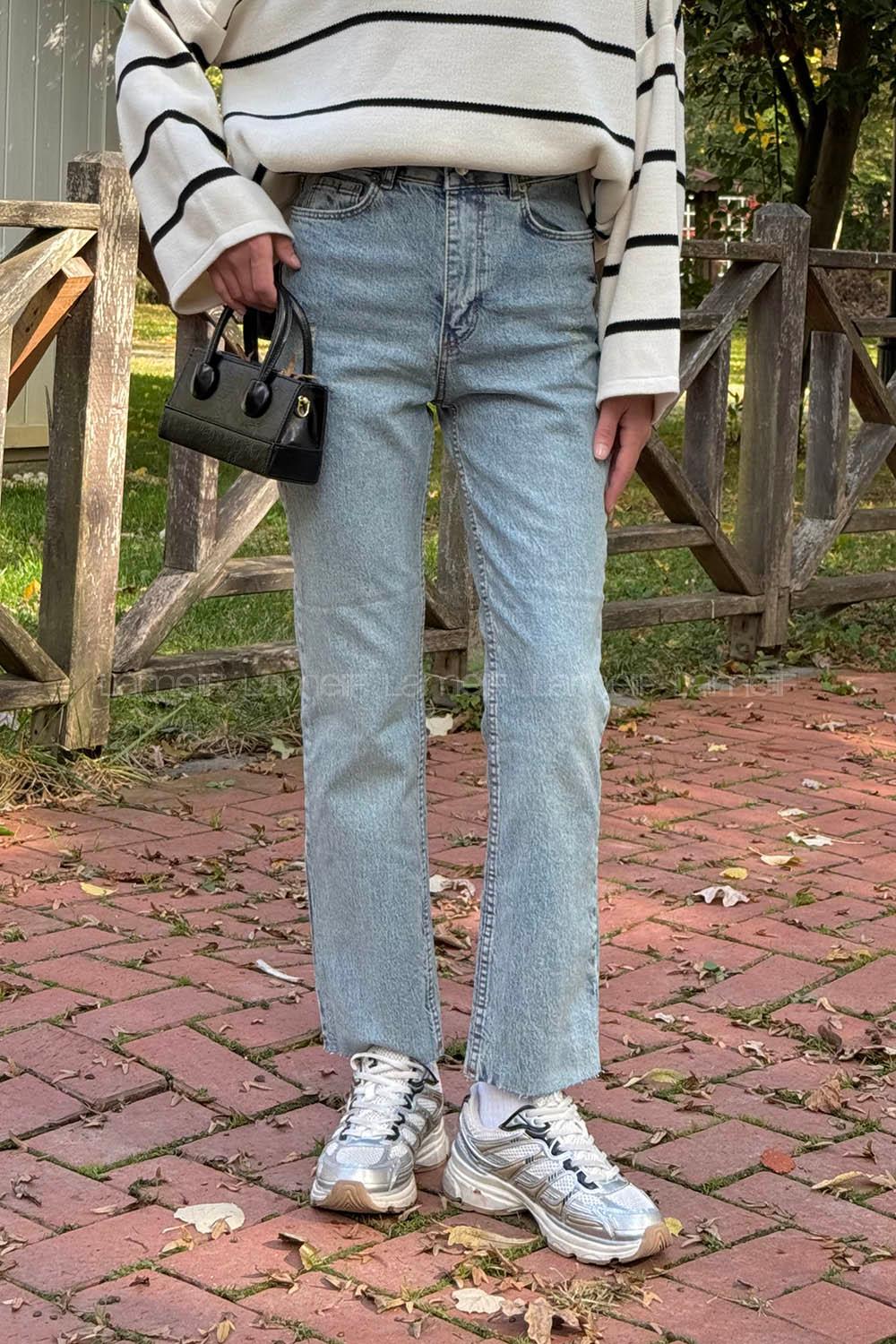 Lamelif Yırtık Jean Buz Mavisi