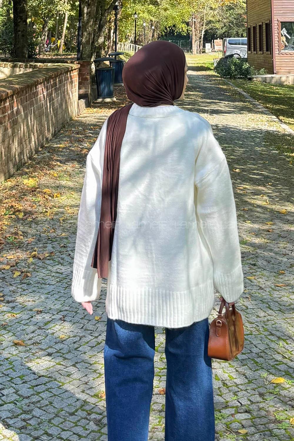 Lamelif Yumoş Kazak Ekru