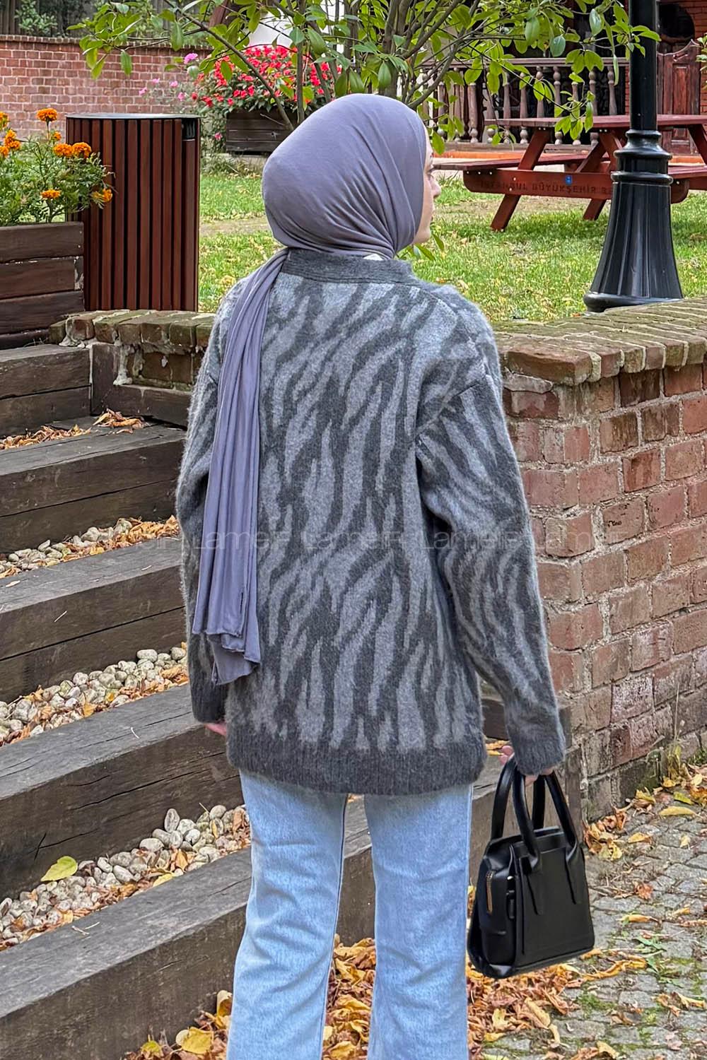 Gray V Neck Long Arm Acrylic Cotton Fabric Cardigan