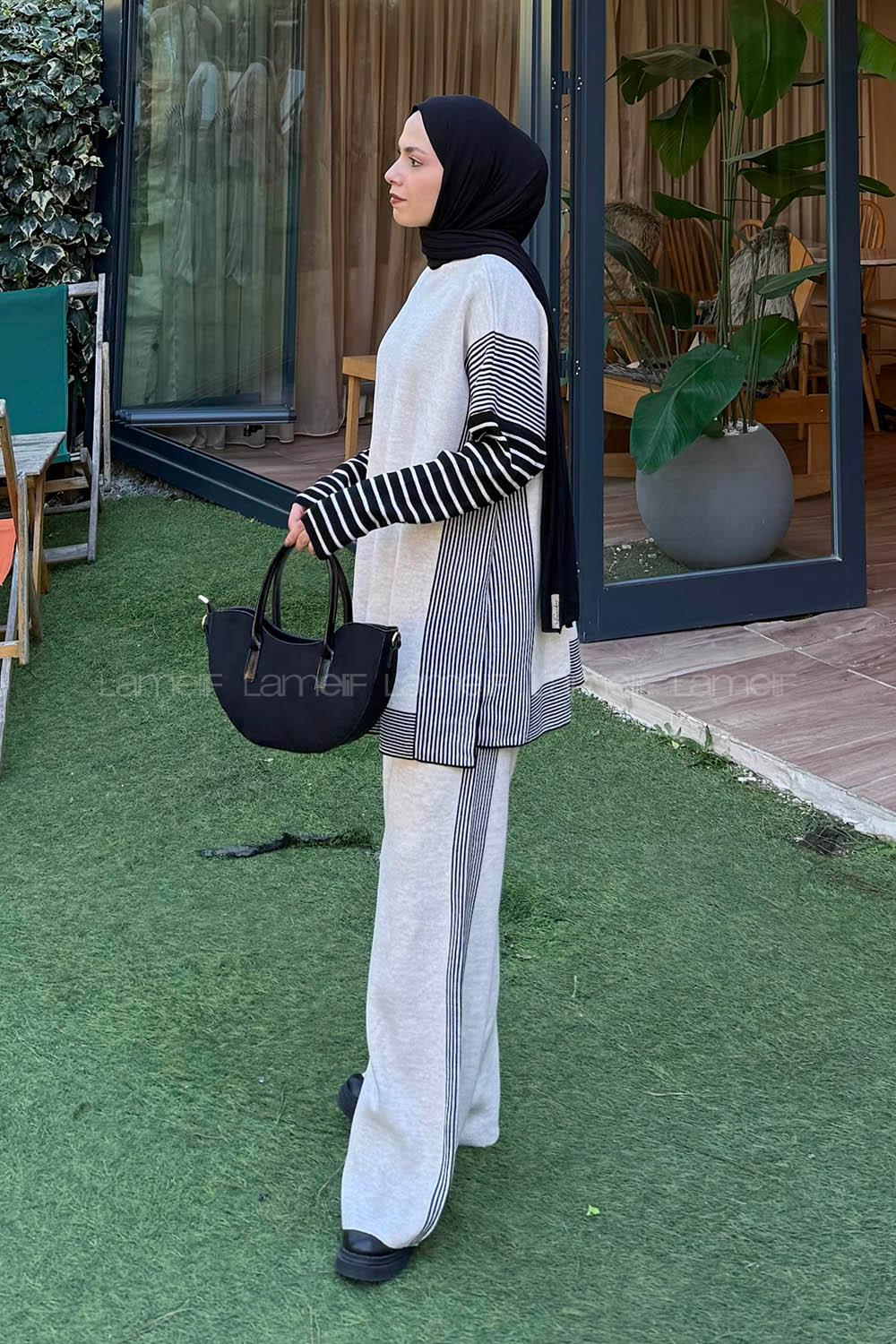 Lamelif Yan Çizgili Panço Tesettür Takım Bej