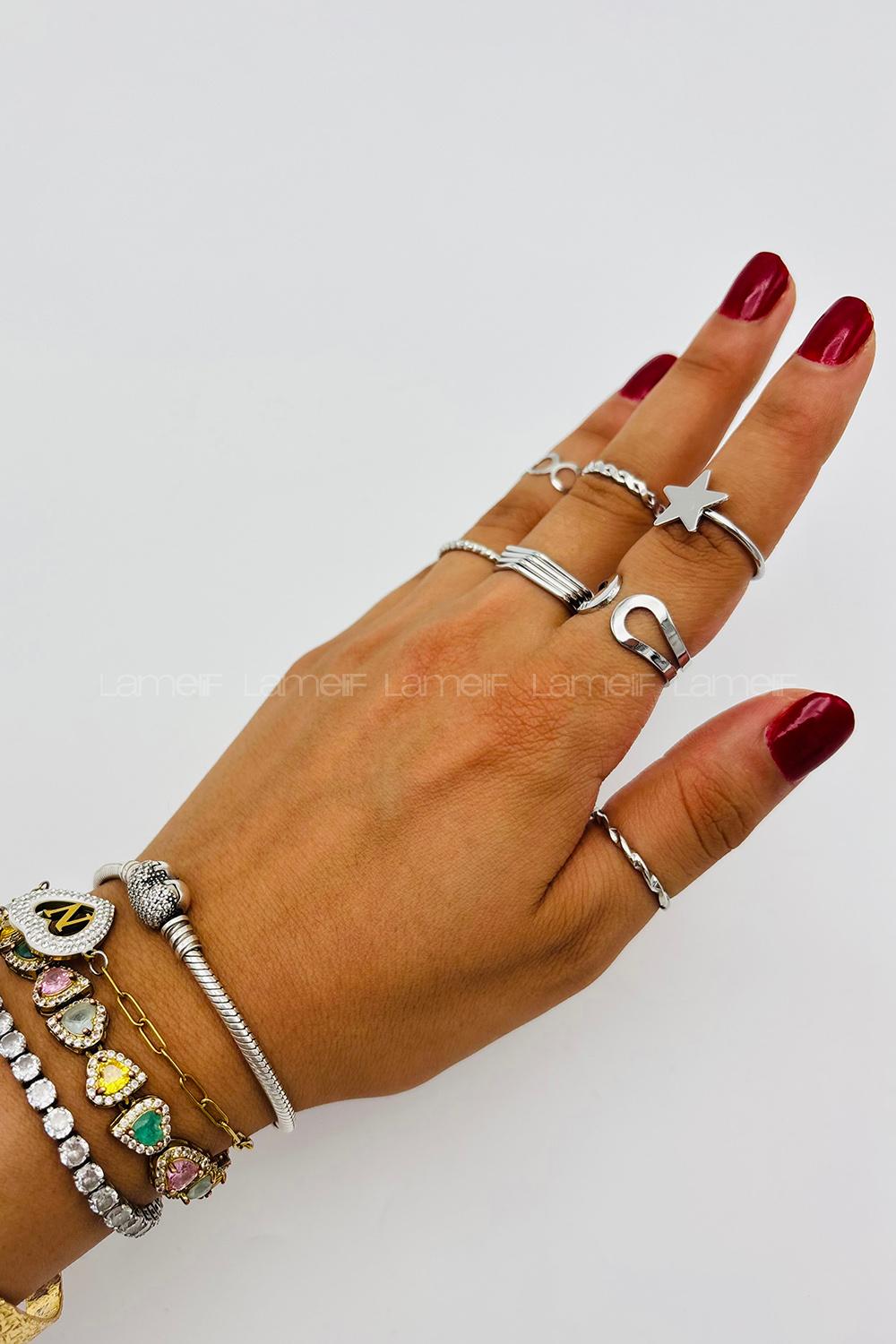 Lamelif Gümüş 7li Kombin Yıldız Yüzük Seti