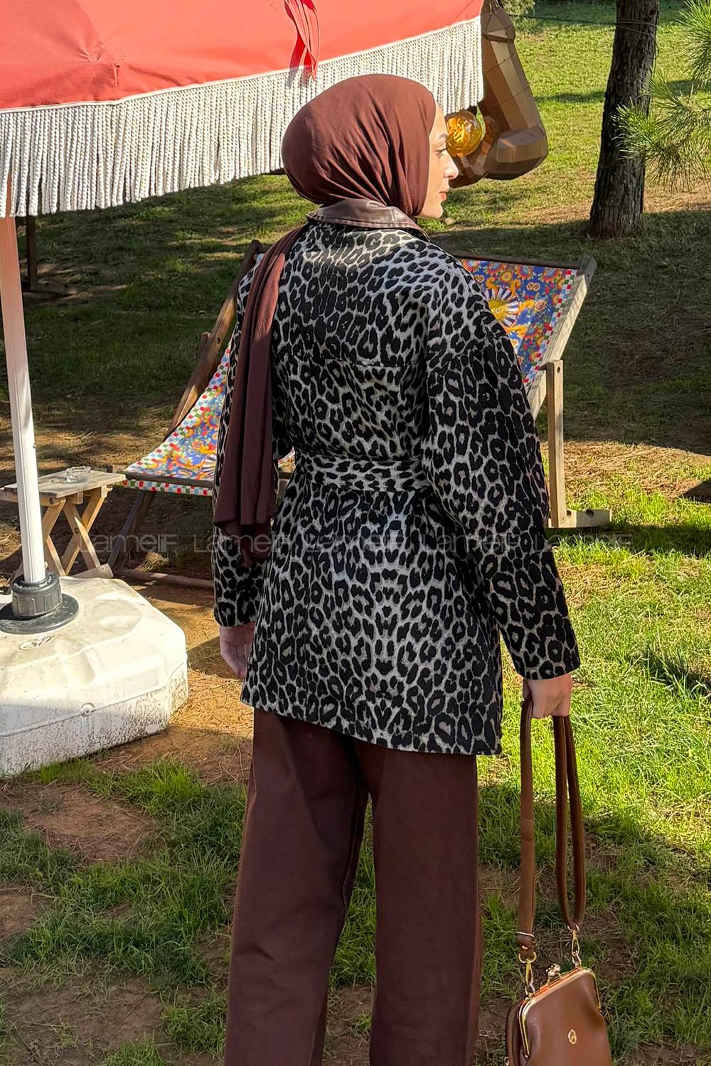 Bitter Brown Shirt Collar Long Arm Cotton Denim Jacket