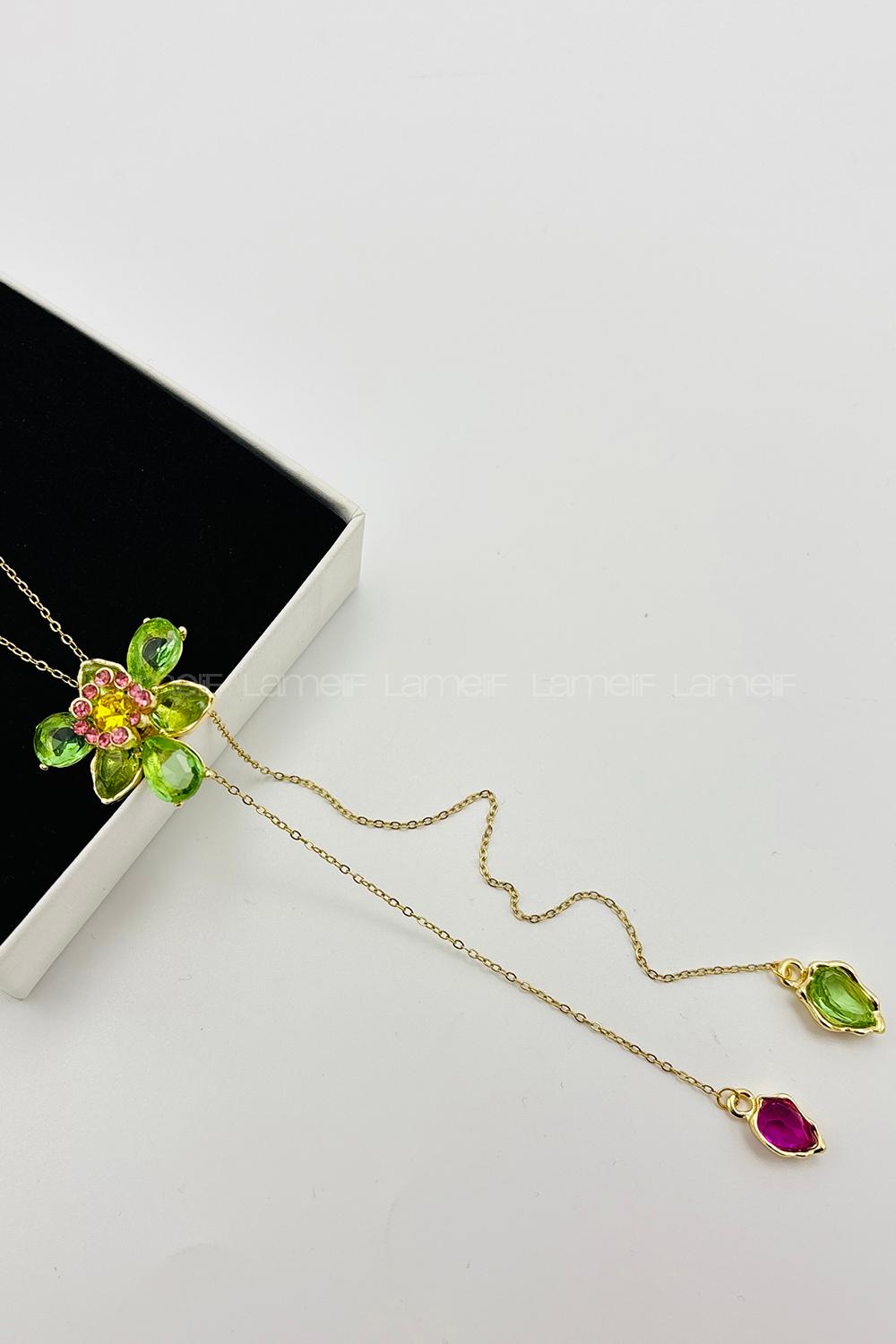 Lamelif Swarovski Yesil Ldyllia Çiçek Figürlü Zarif Kolye