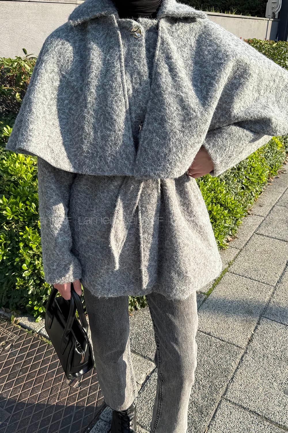 Lamelif Bağlama Detaylı Pelerinli Kaban Gri