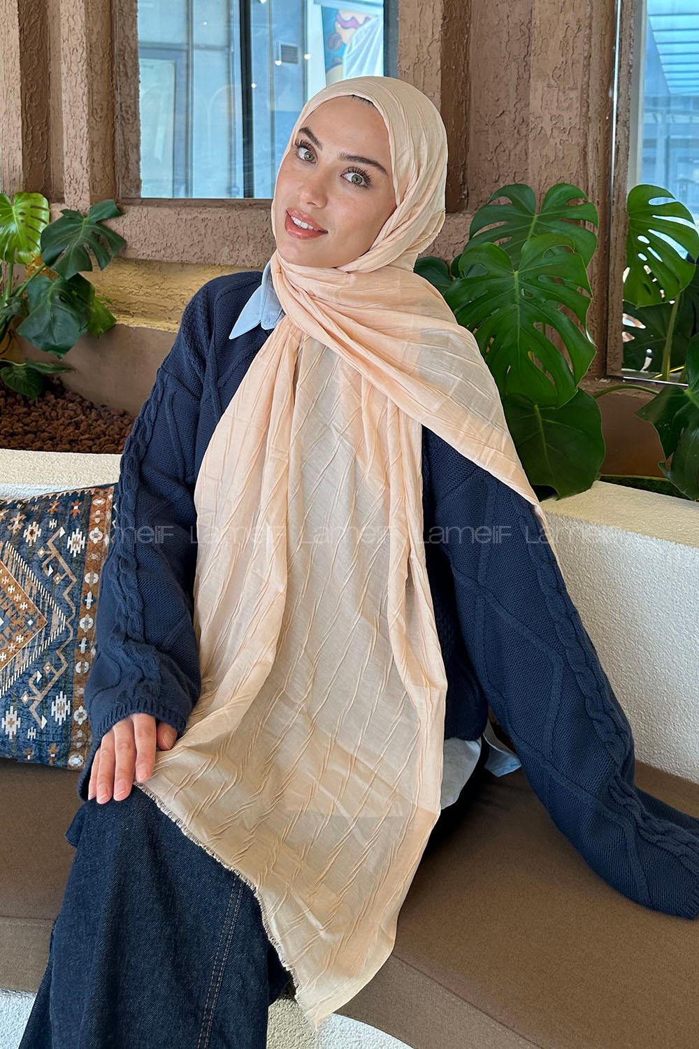 Lamelif piliseli Bambu Şal Yavru Ağzı