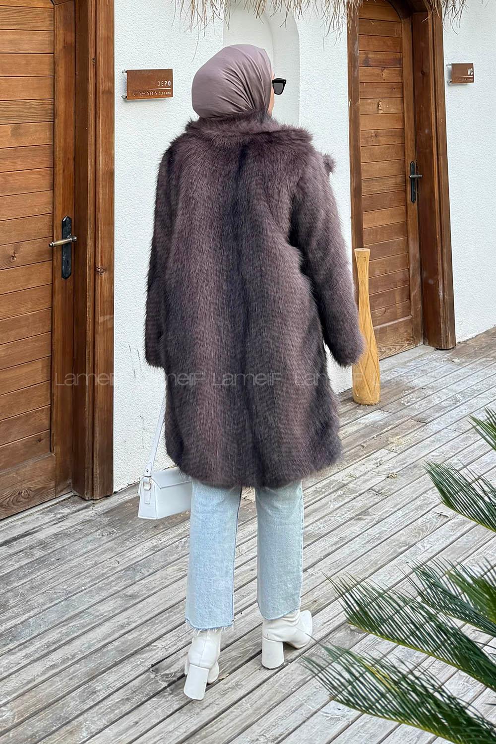 Lamelif Uzun Kürk Mont Kahverengi