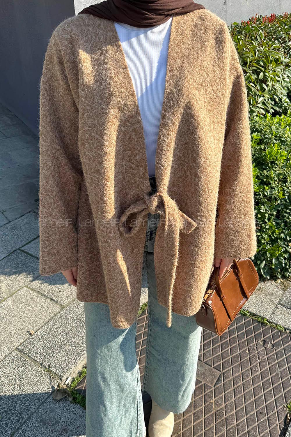 Lamelif Bağlama Detaylı V Yaka Mont  Camel