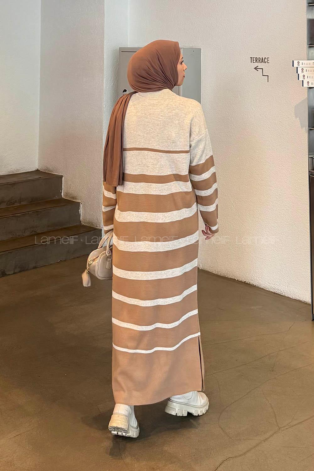 Lamelif Çizgi Detaylı Triko Elbise Camel