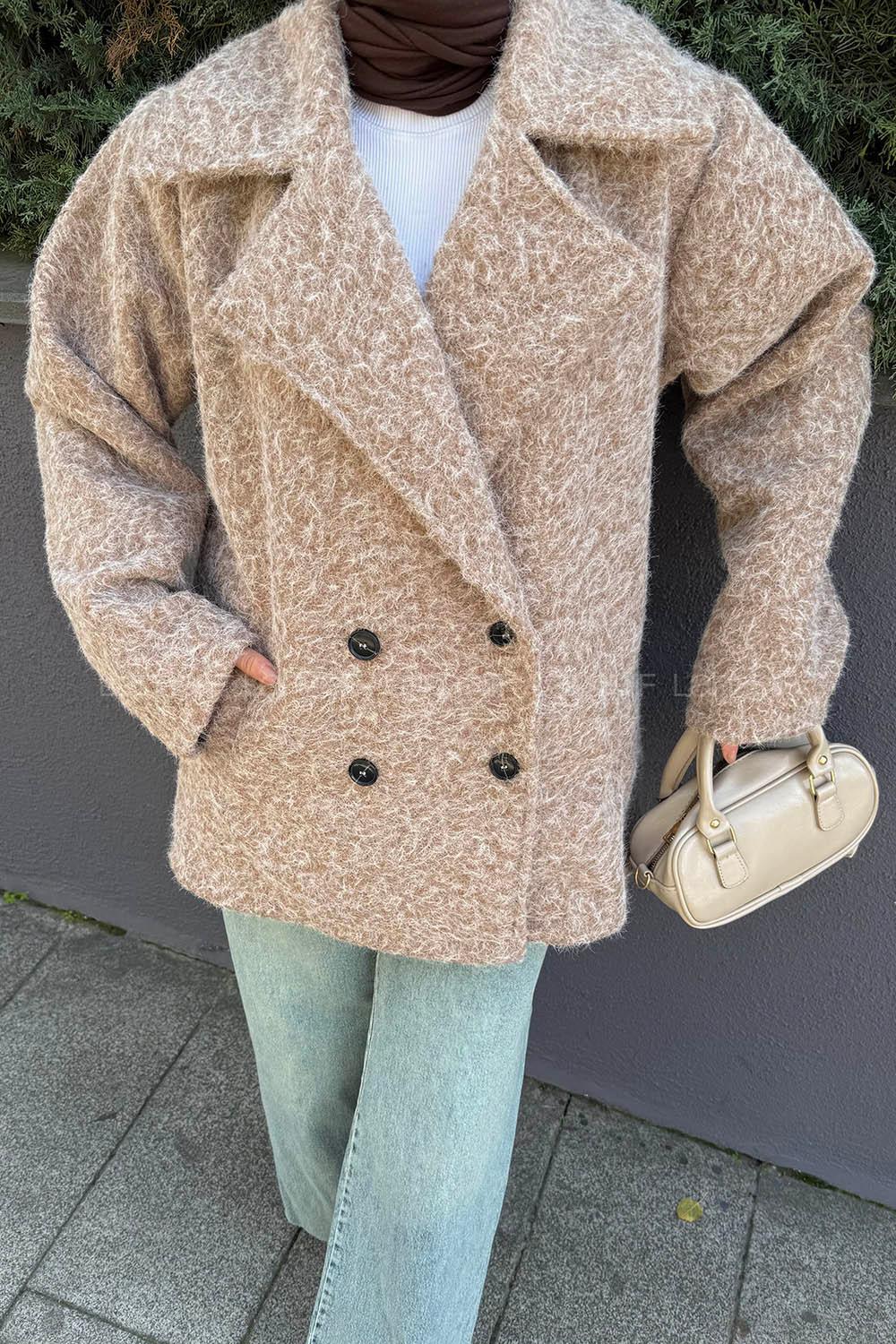 Brown With Milk Jacket Collar Long Arm Coat