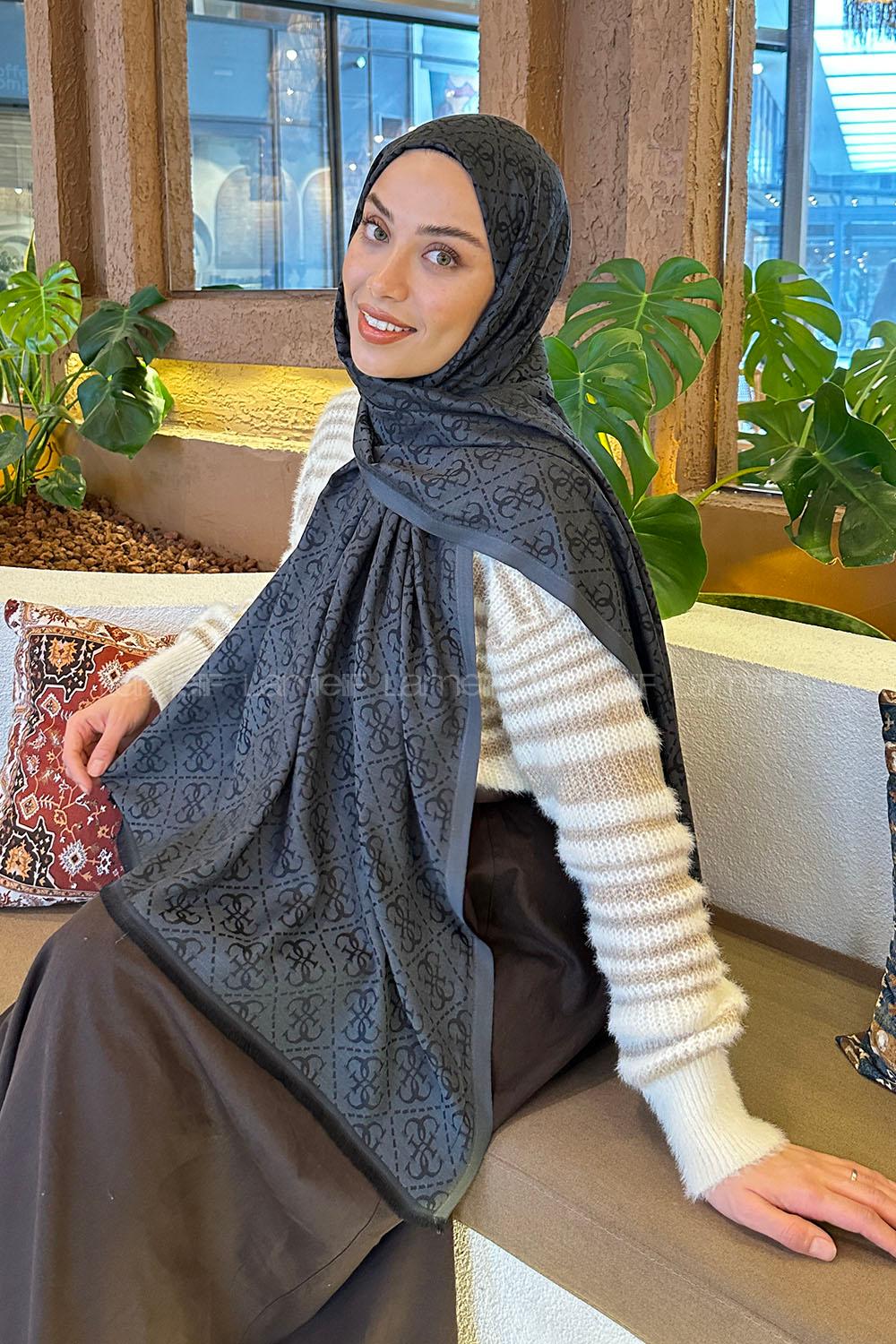 Lamelif Guess Desen Kaşmir Çift Taraflı Şal Antrasit