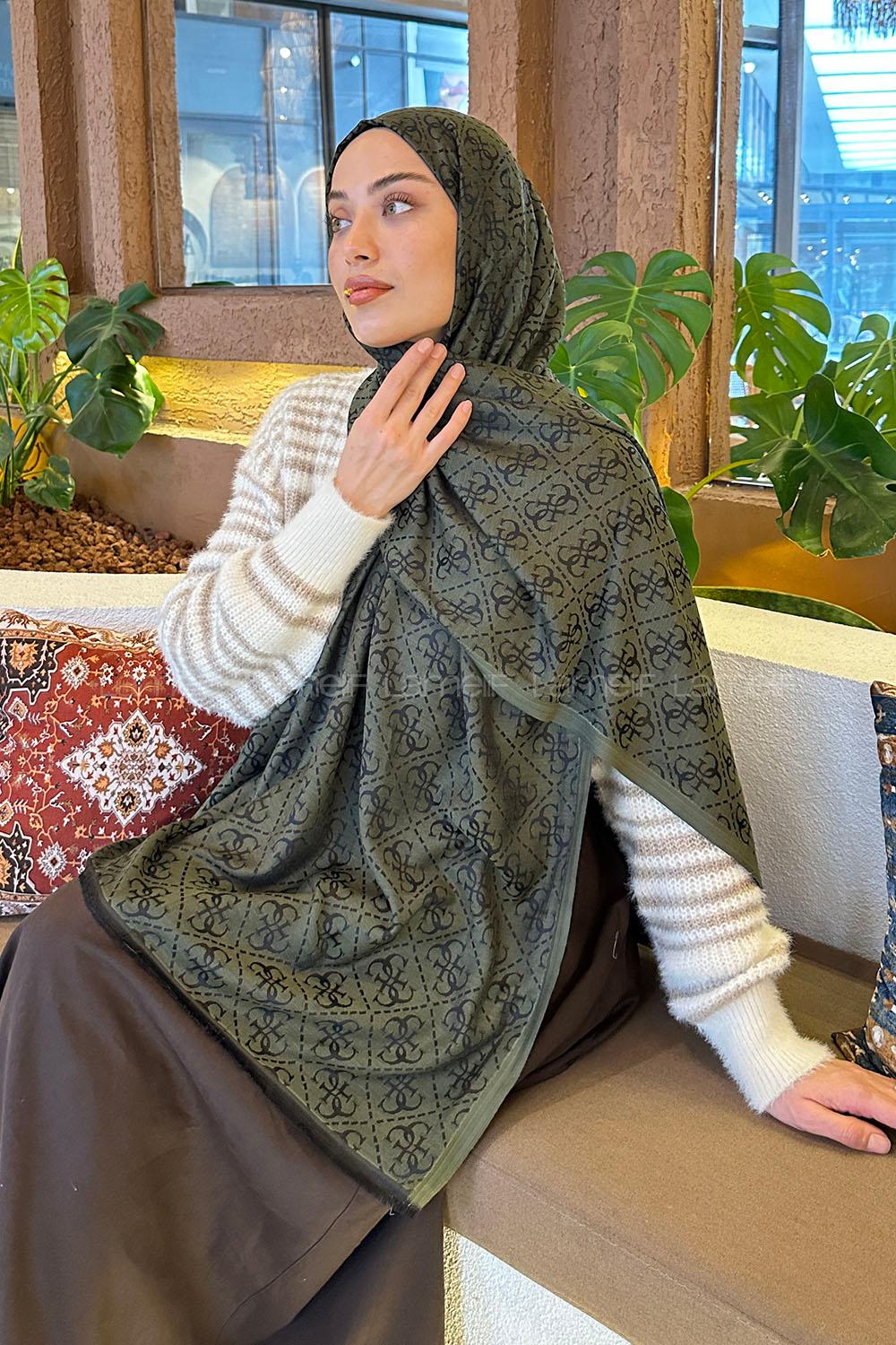 Lamelif Guess Desen Kaşmir Çift Taraflı Şal Haki