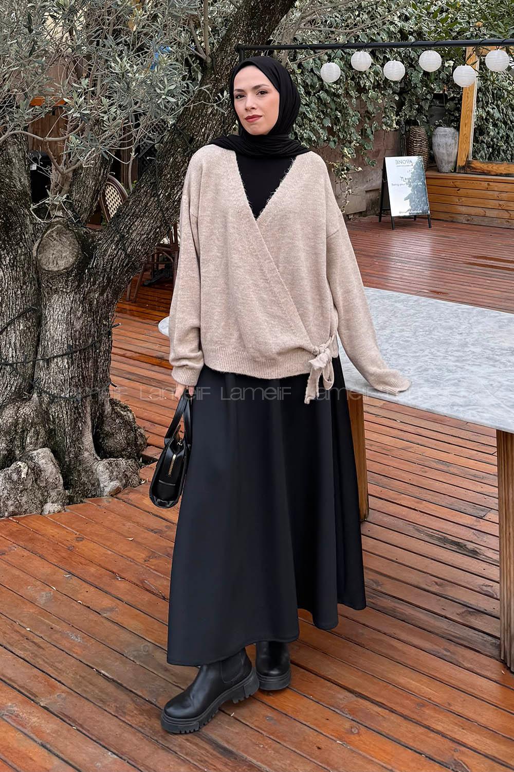 Lamelif Fiyonklu Triko Hırka Bej