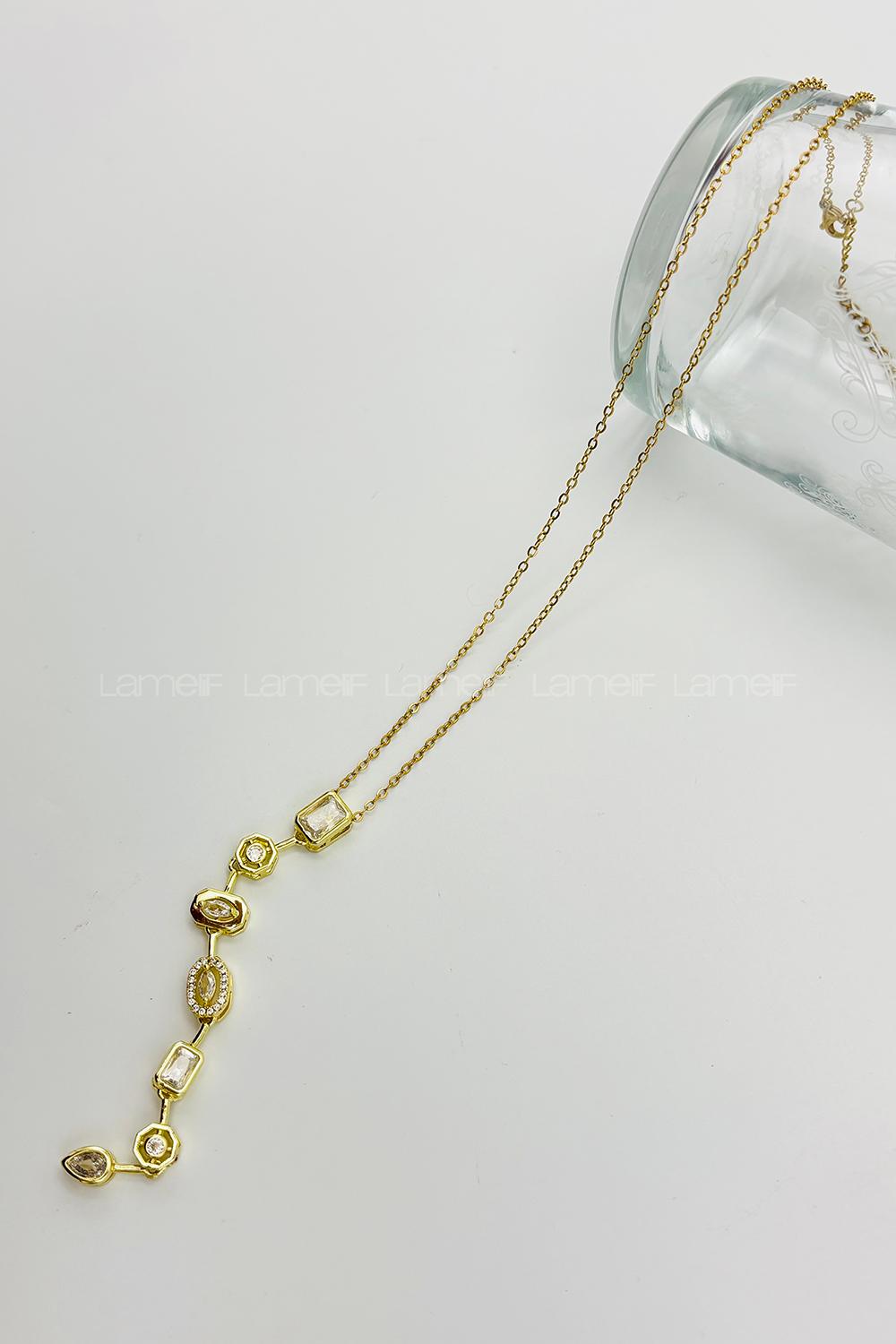 Lamelif Gold Minimalist Kristal Taşlı Y Kolye