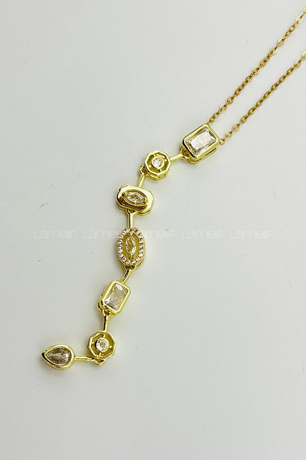 Lamelif Gold Minimalist Kristal Taşlı Y Kolye