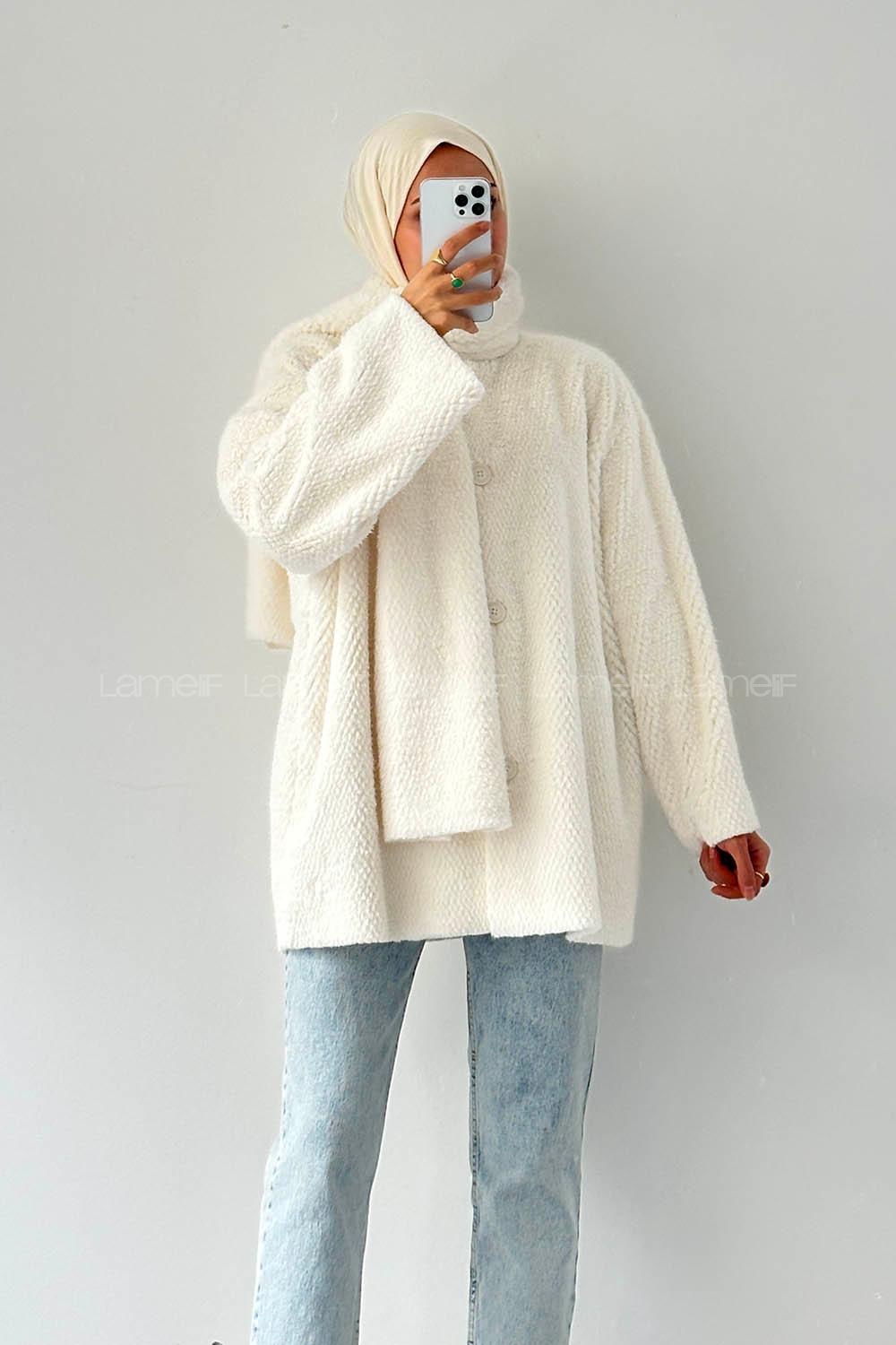 Lamelif Atkılı Peluş Mont Beyaz