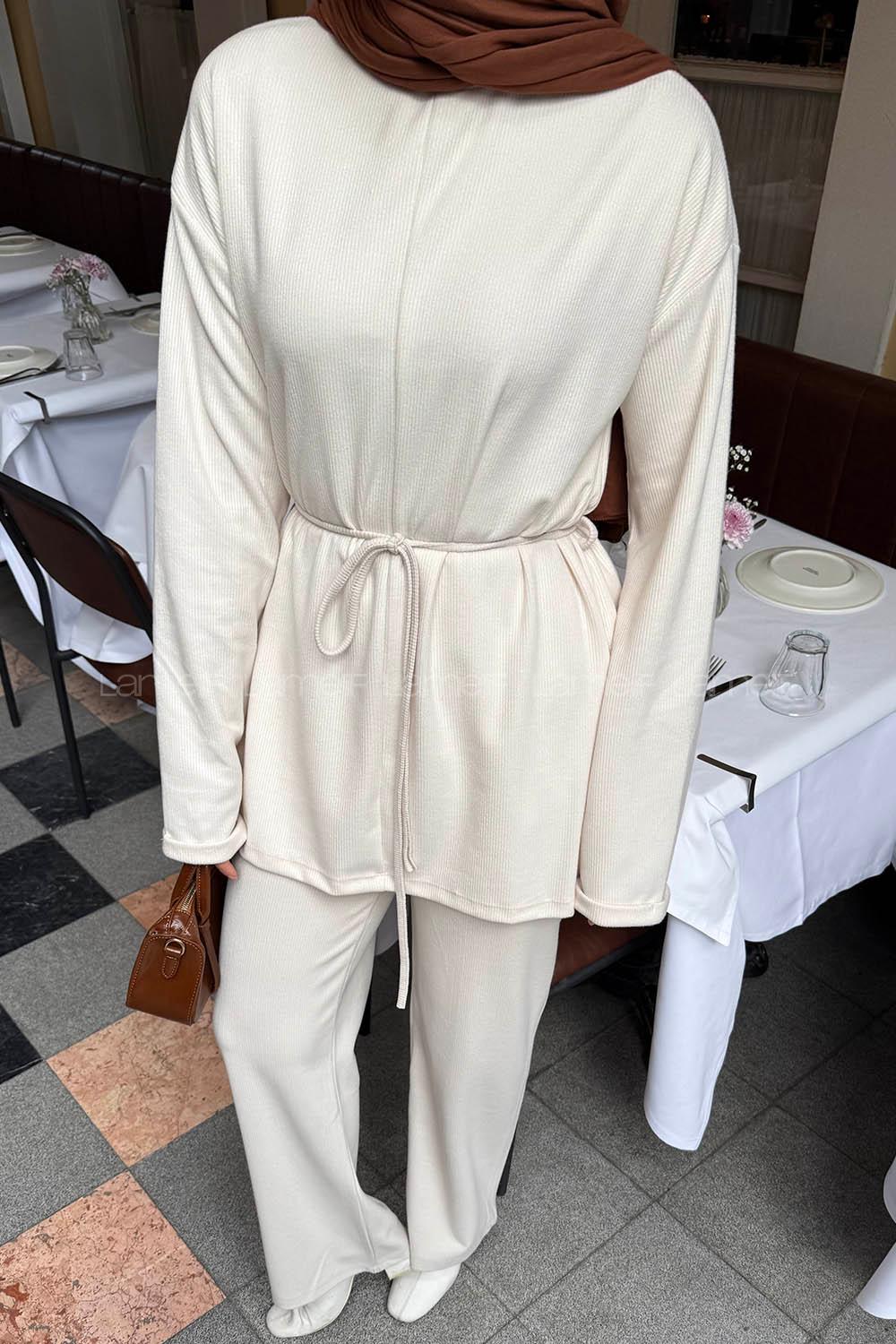 Lamelif Duble Kol Tesettür Takım Krem