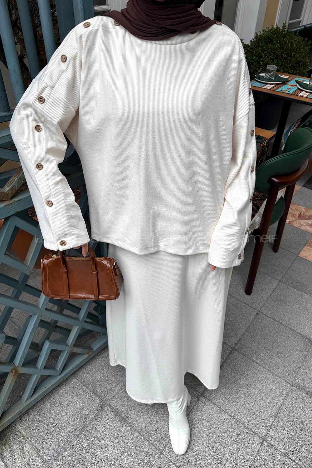 Lamelif Düğme Detaylı Etekli Takım Krem