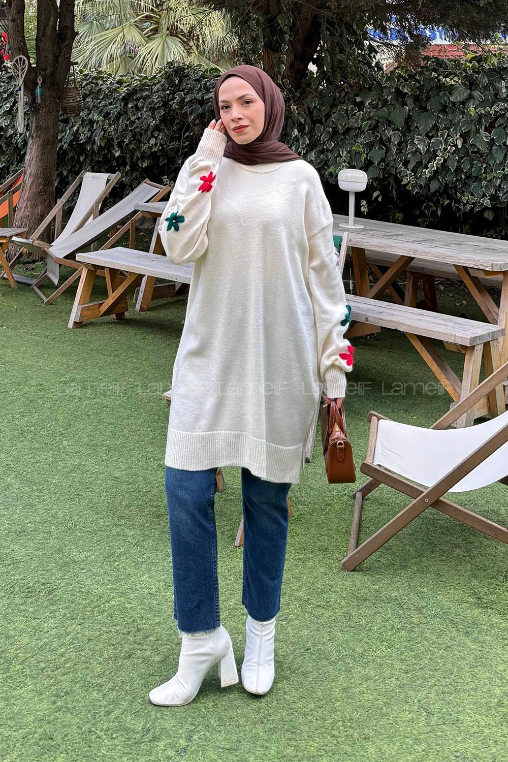 Lamelif Çiçek Detaylı Triko Kazak Natural