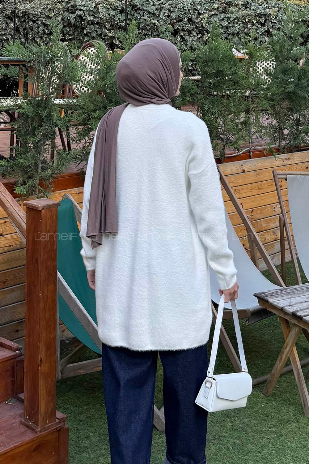 Lamelif Sakal Kumaş Kazak Beyaz