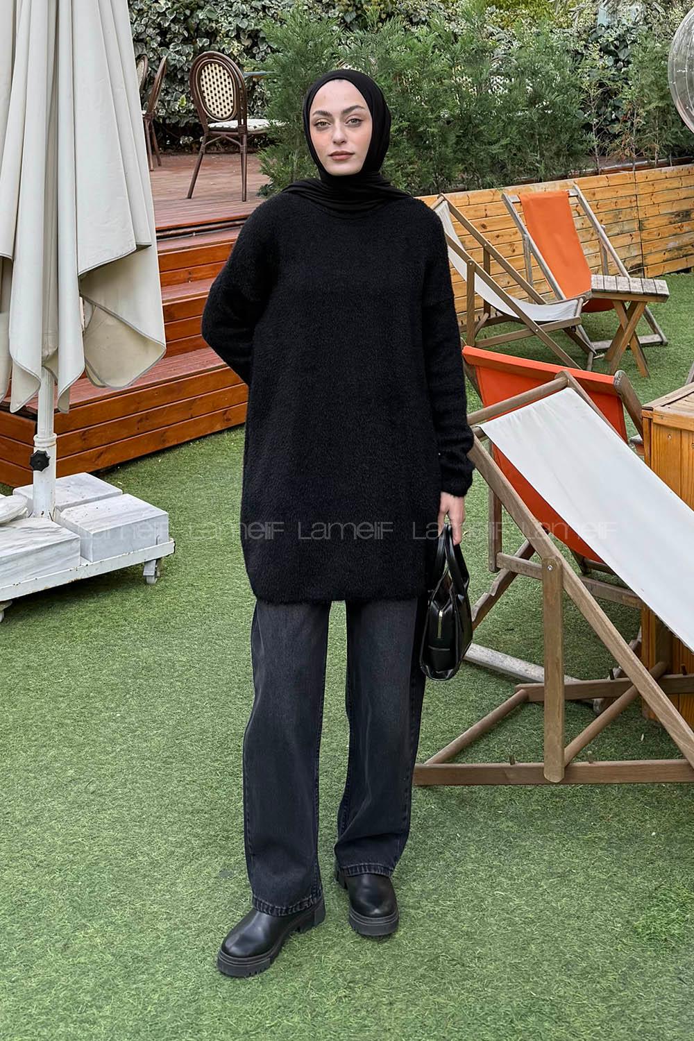 Black Turtle Neck Long Arm Jumper
