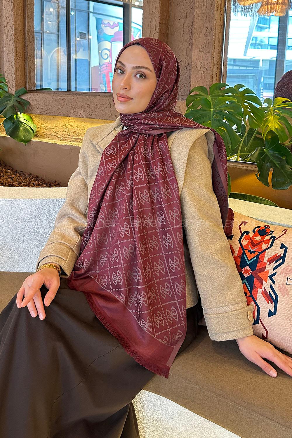 Lamelif Guess Desen Kaşmir Çift Taraflı Şal Bordo