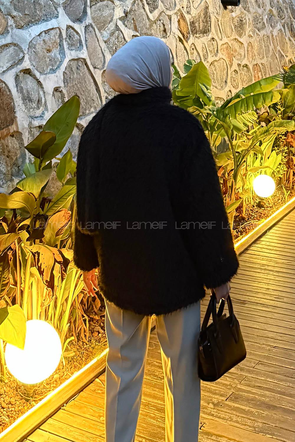 Black Crew Neck Long Arm Coat