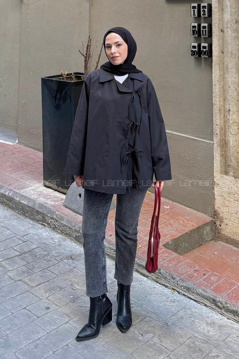 Lamelif Fiyonk Detaylı Trençkot Siyah