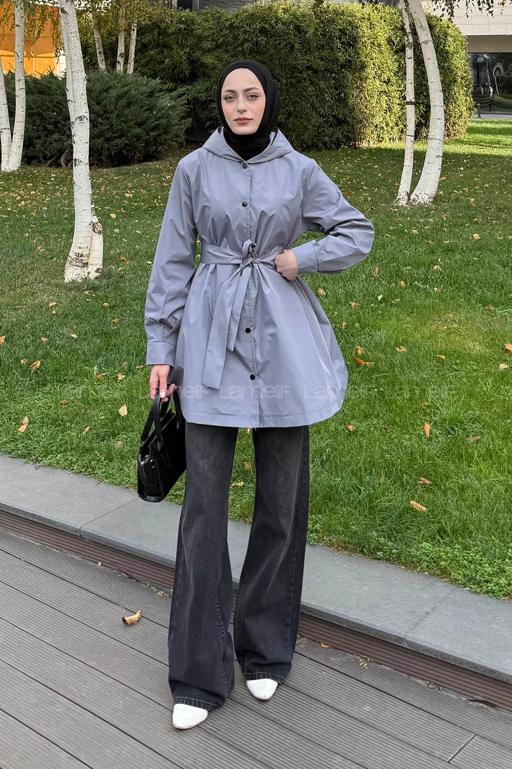 Gray Hood Neck Long Arm Raincoat