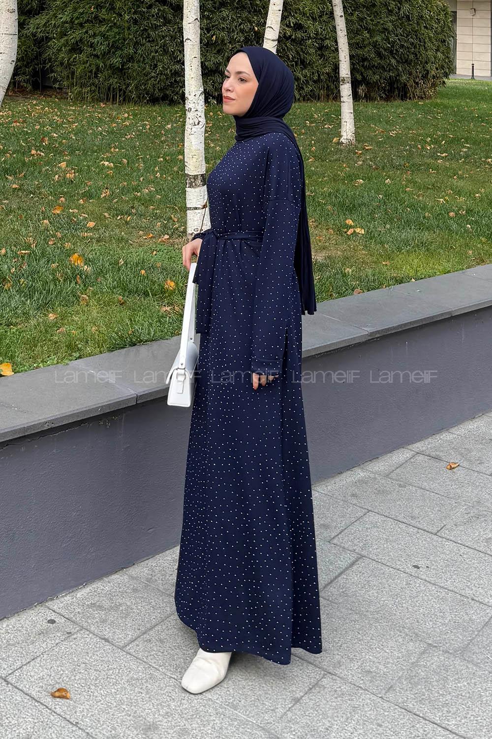 Lamelif Taş Detaylı Tesettür Elbise Lacivert